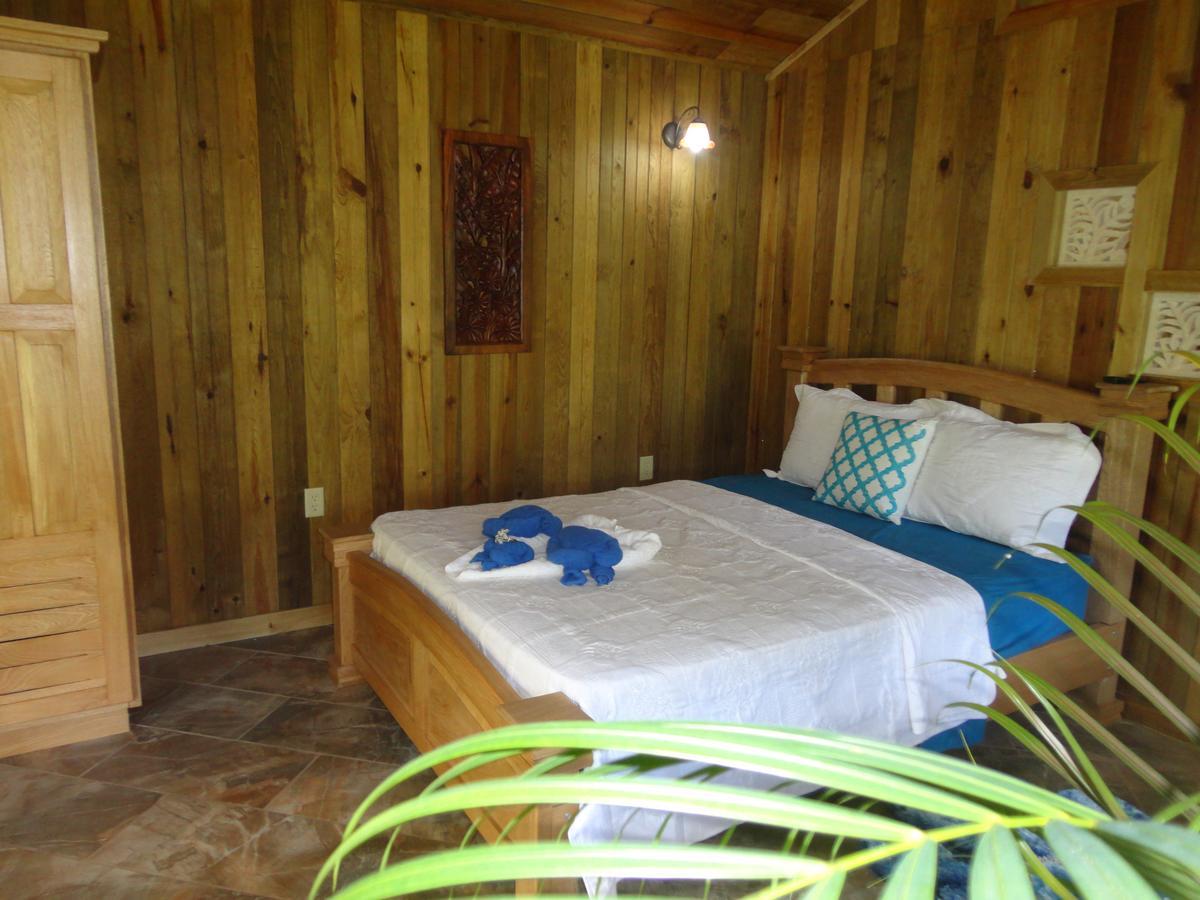 J And H Garden Cabinas โบกัสทาวน์ ภายนอก รูปภาพ